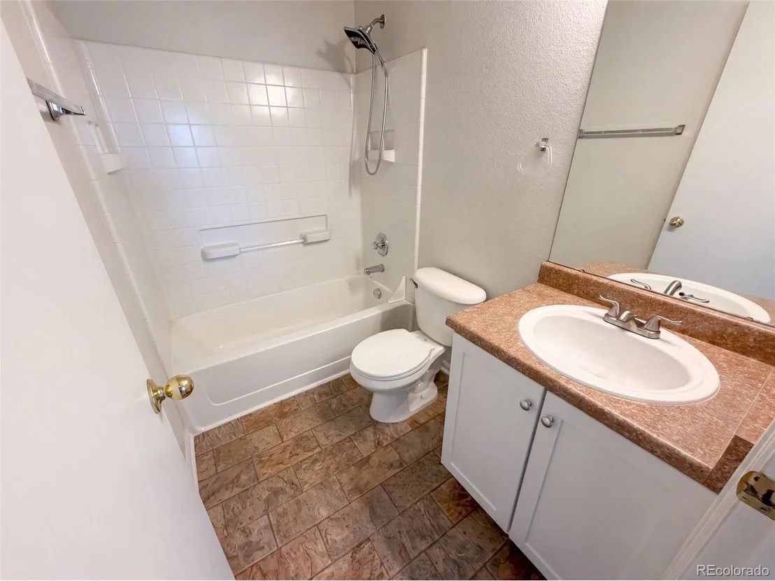 Photo of 886 Sagebrush Dr