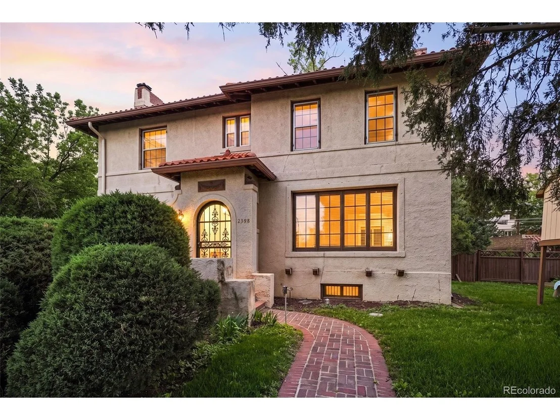 Photo of 2398 Colorado Blvd