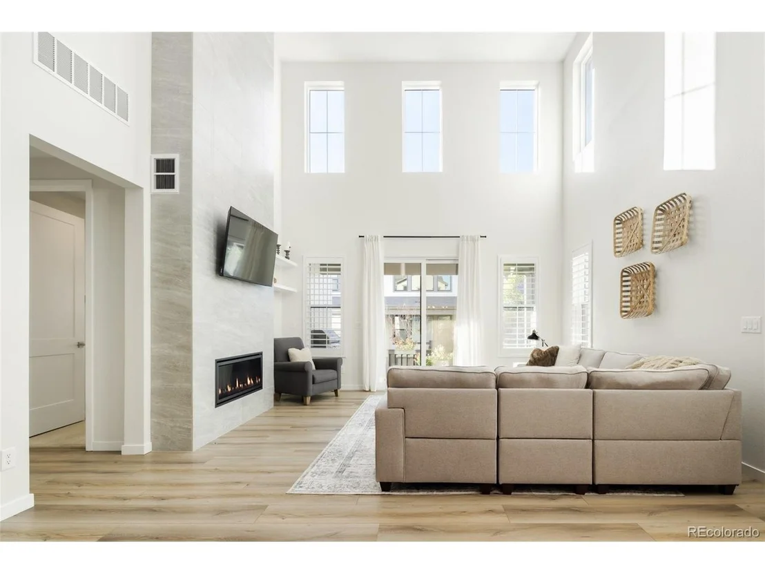 Photo of 11103 Cloud Shadow St