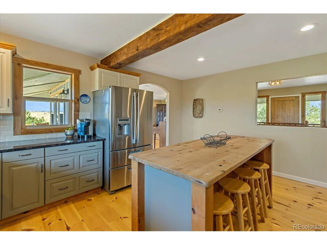 Photo of 32131 Private Road 7