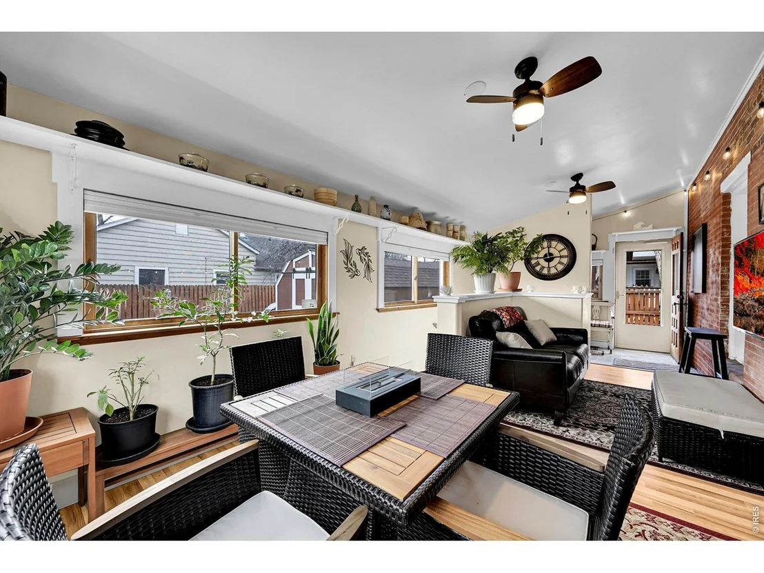 Photo of 1401 3rd Ave