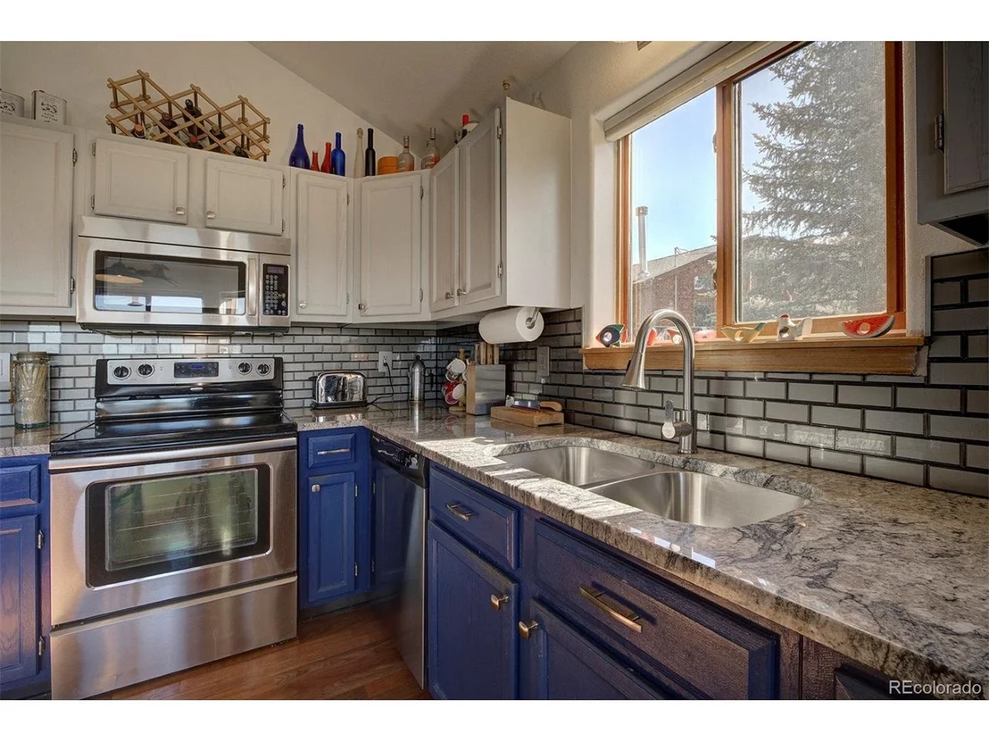 Photo of 56 Sunlight Ln