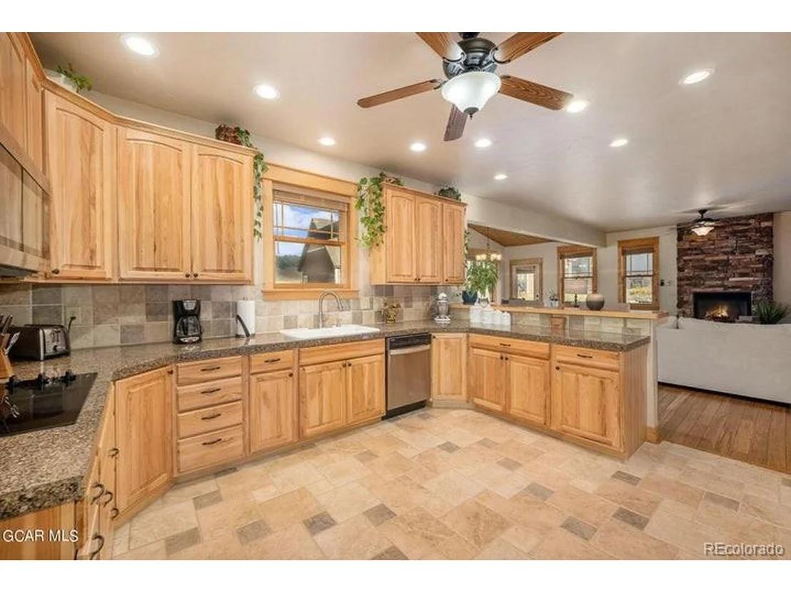 Photo of 809 Saddle Ridge Cir