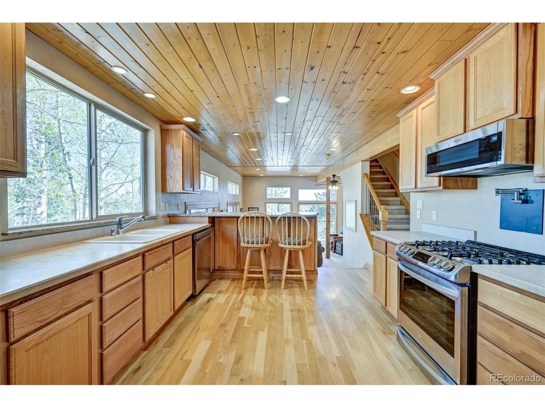 Photo of 447 Blacksmith Rd