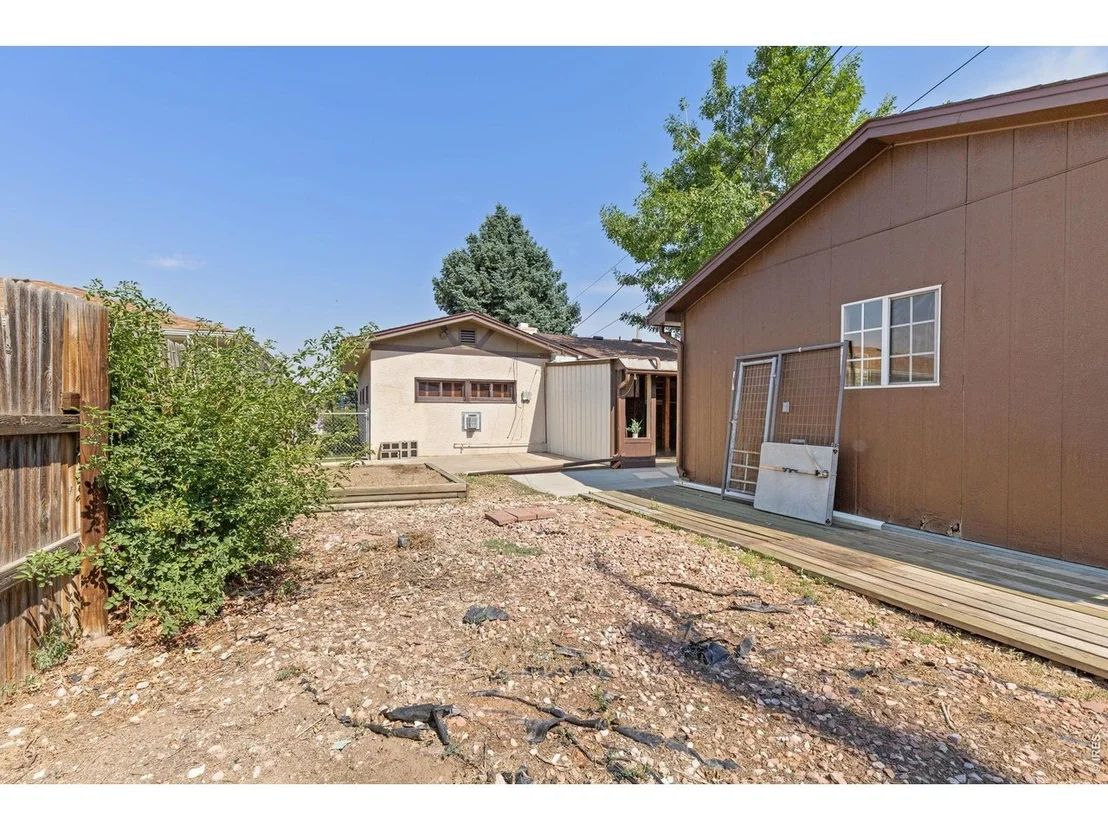 Photo of 721 35th Ave