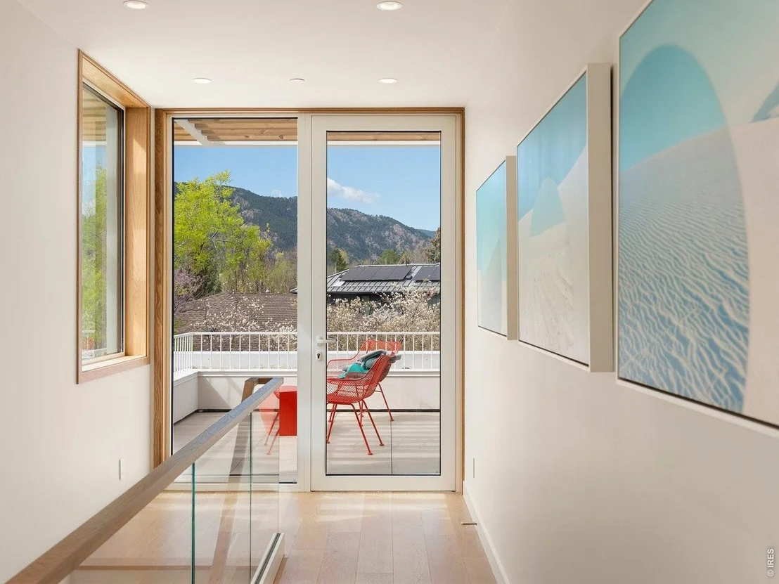 Photo of 1750 Sunset Blvd