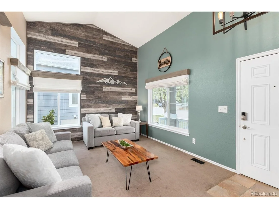 Photo of 8472 Bluegrass Cir