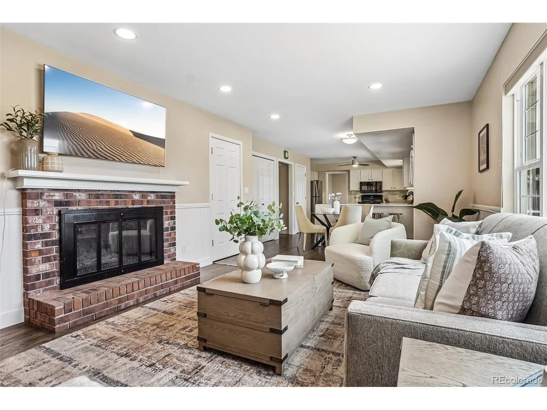 Photo of 6103 E Long Circle N