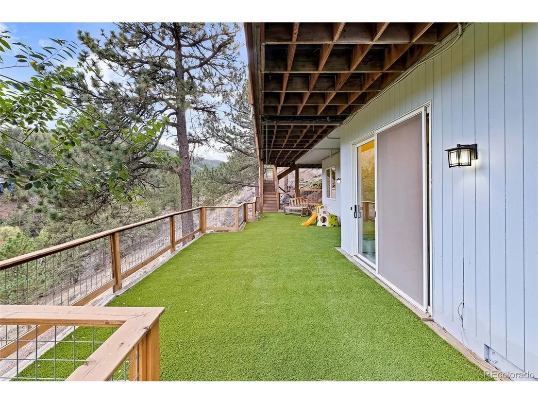 Photo of 1604 Wagonwheel Gap Rd