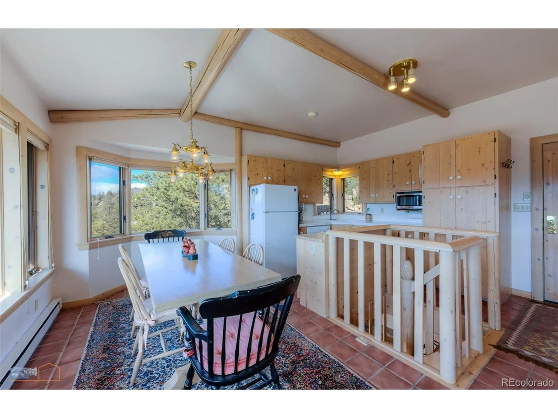 Photo of 452 Alpine Dr
