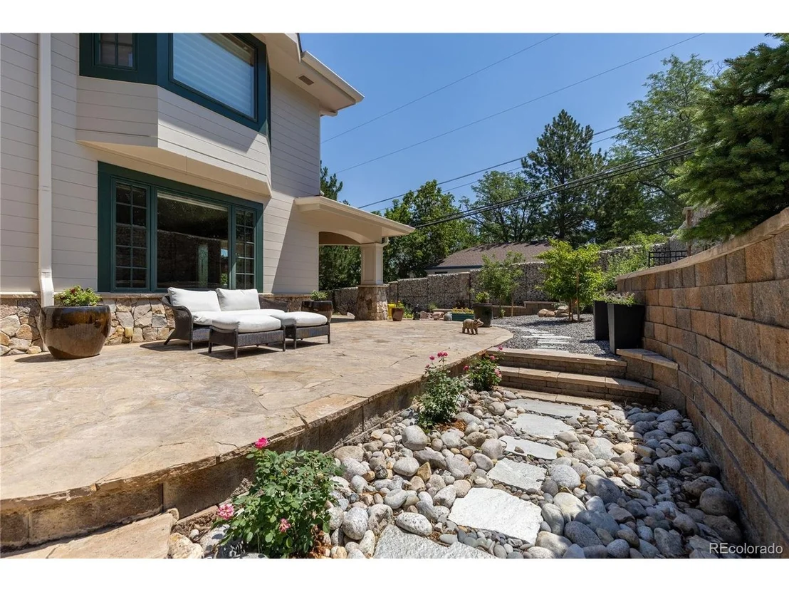 Photo of 800 Grant Pl