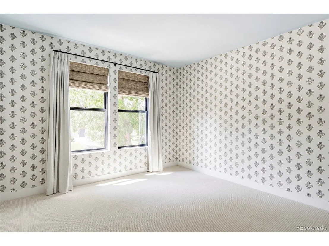 Photo of 330 Elm St