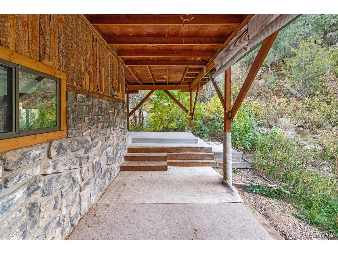 Photo of 35112 Boulder Canyon Dr