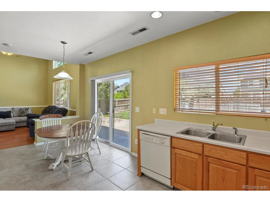Photo of 335 Andrew Dr