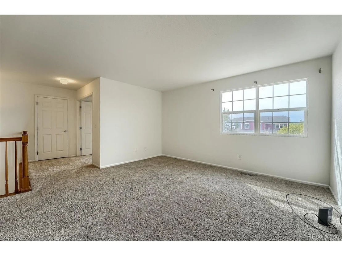 Photo of 2073 Mountain Iris Dr