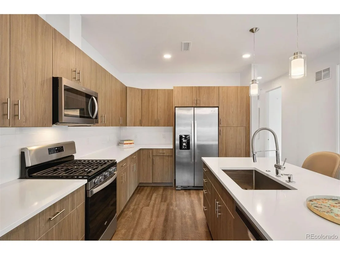 Photo of Unit 302 at 31192 Black Eagle Dr