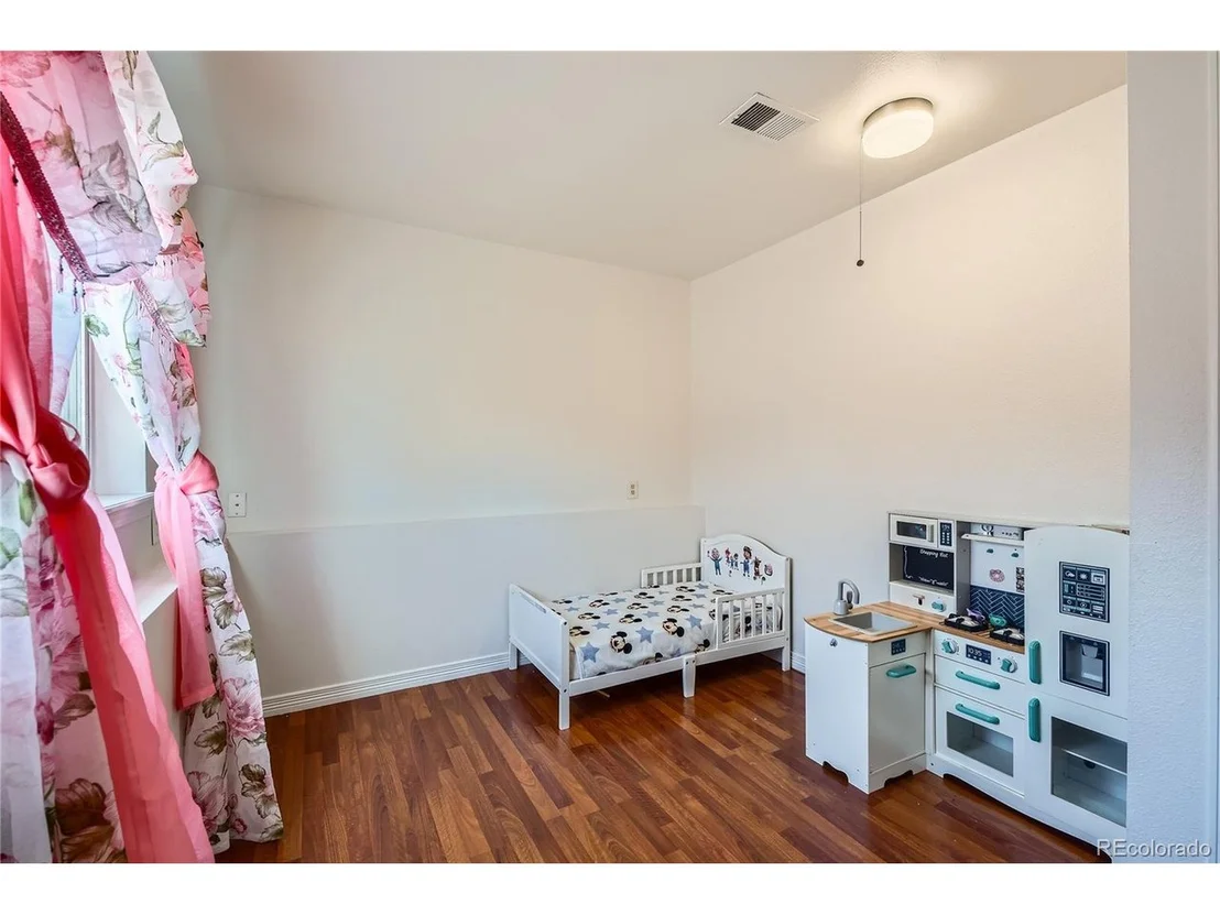 Photo of 2232 Ash Ave