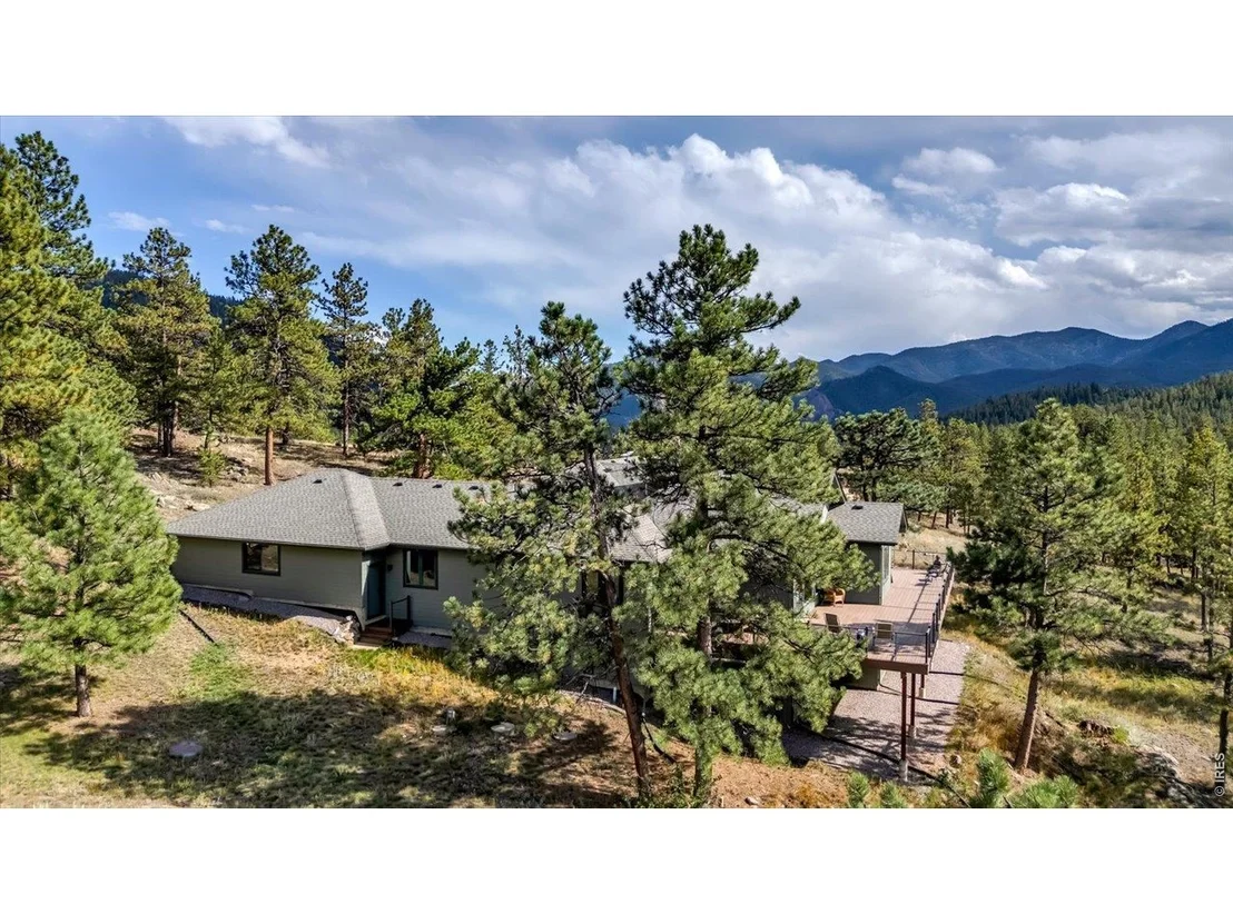 Photo of 165 Bison Dr
