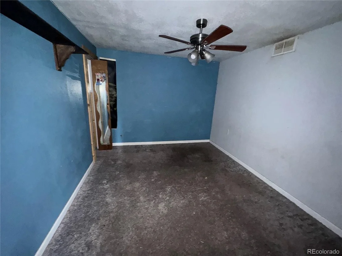 Photo of 1534 Roland Dr