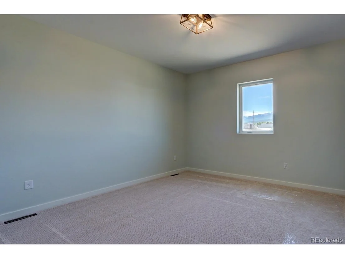 Photo of 7547 County Road 141