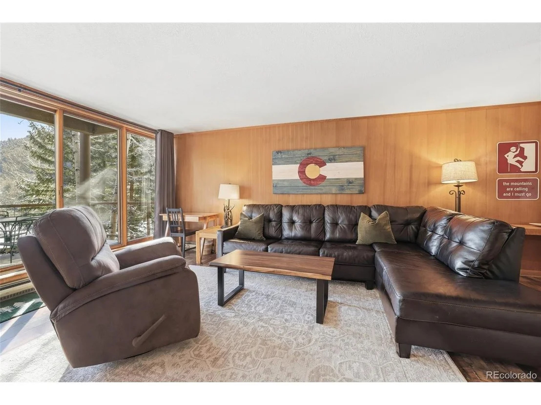 Photo of Unit 2015 at 21700 US Highway 6
