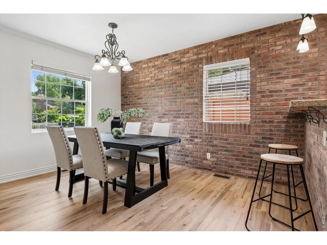 Photo of 1141 Elm St