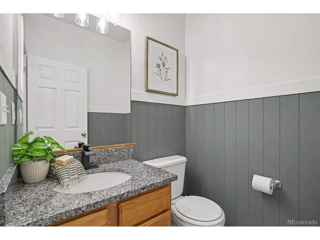 Photo of 3648 Holmes Ln