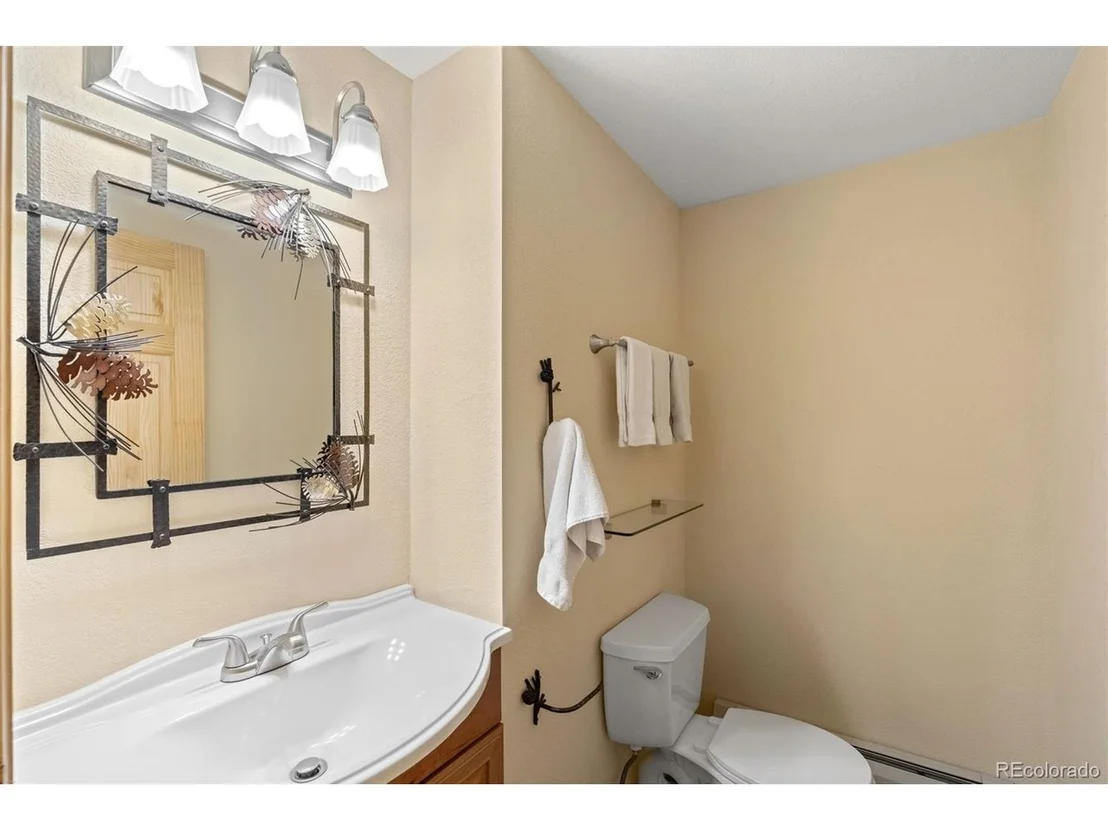 Photo of 23550 Pleasant Park Rd