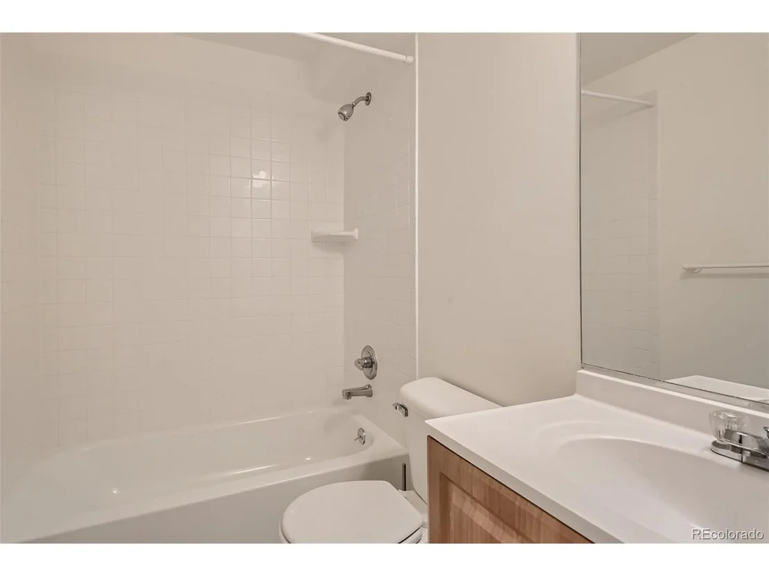 Photo of 584 Briggs Pl