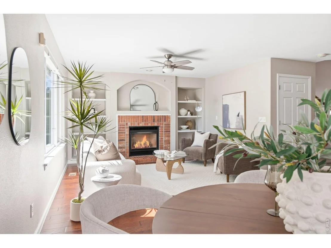 Photo of 673 Eaton Cir