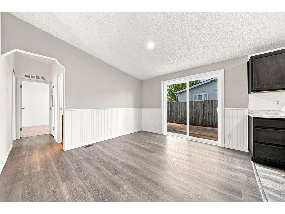 Photo of 332 Circle Dr