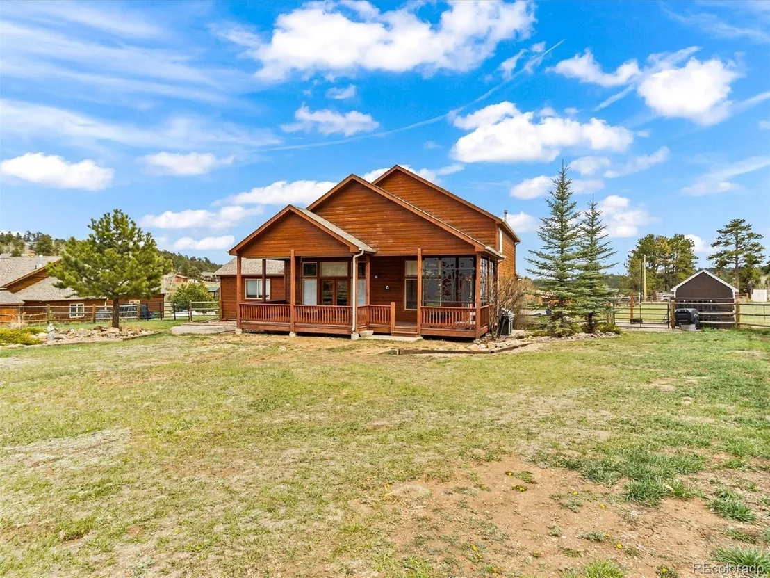 Photo of 85 Burland Dr