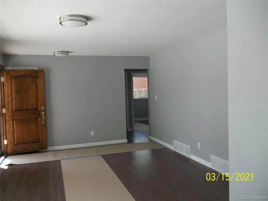 Photo of 301 Lansing St
