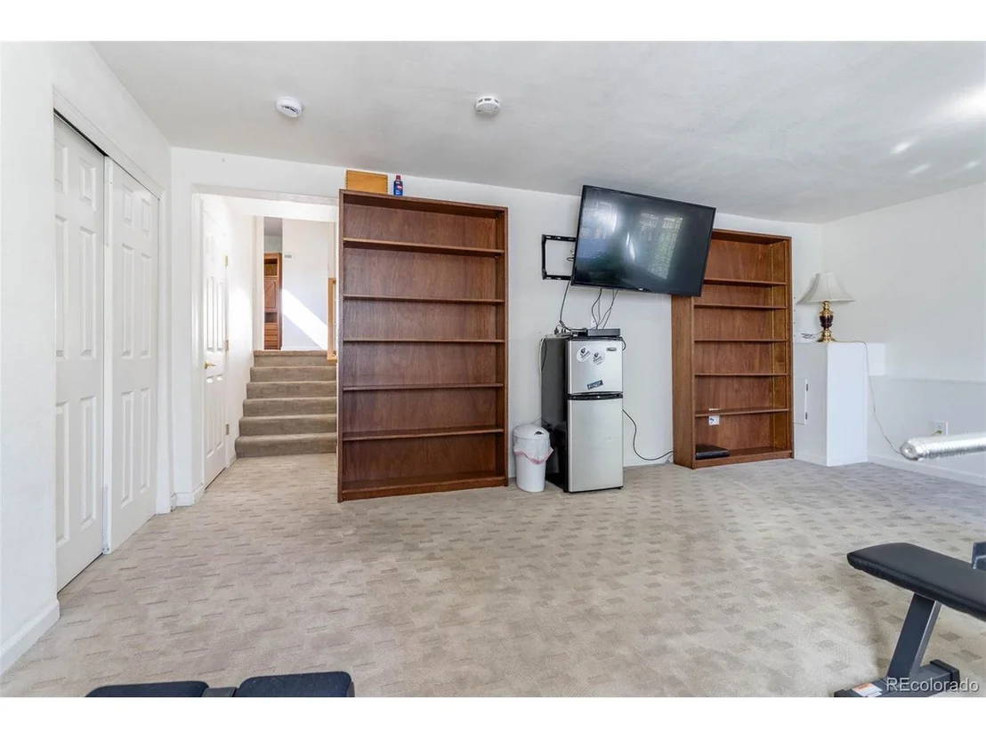 Photo of 40 Pheasant Ave