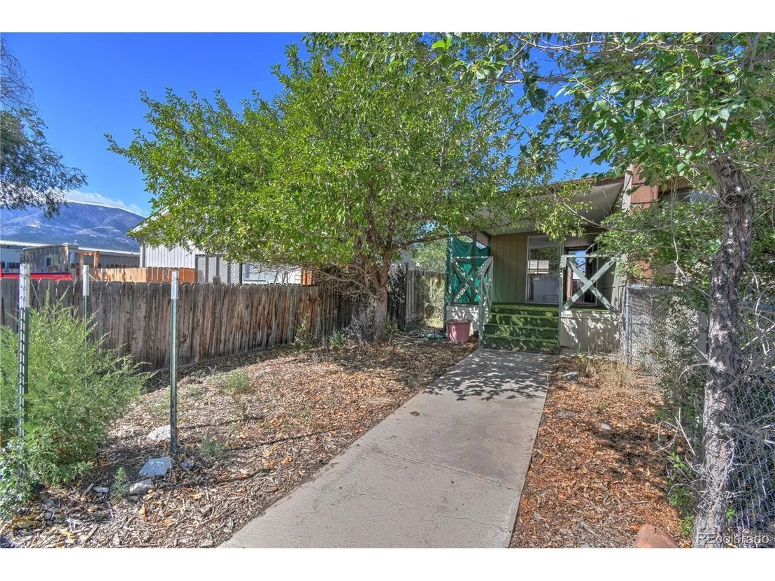 Photo of 622 Walnut St