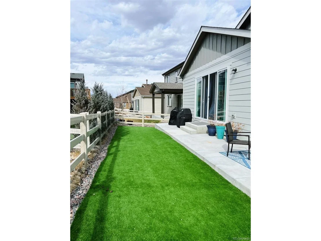 Photo of 3553 Makley Cir