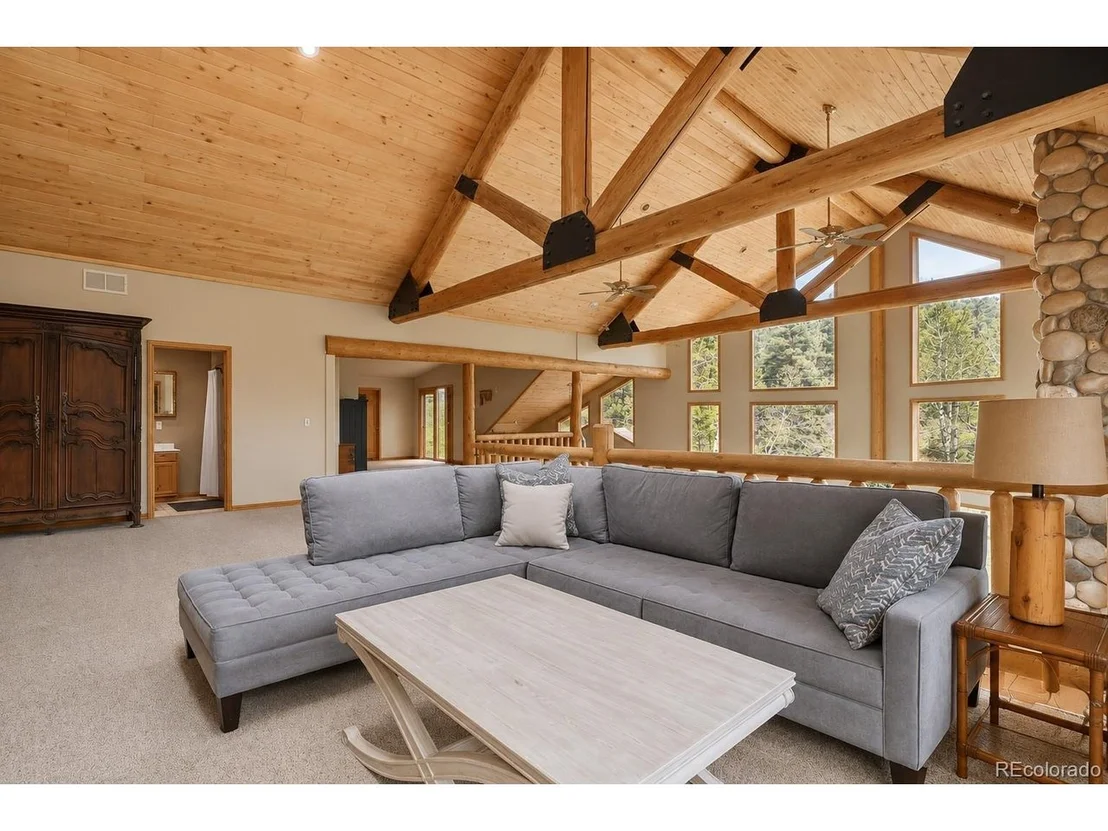 Photo of 417 Witter Gulch Rd