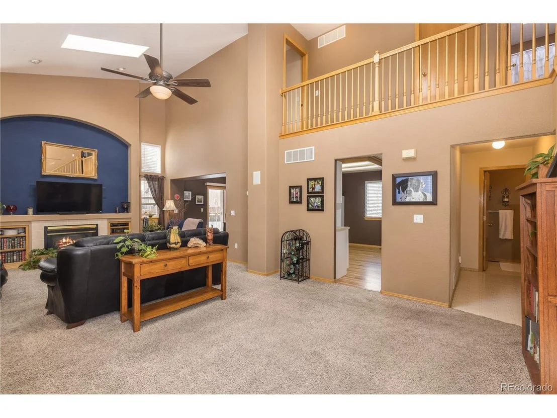 Photo of 1349 Carnation Cir