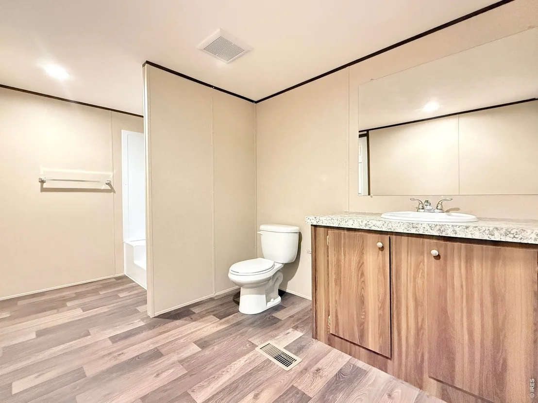 Photo of 110 W Grant Ave