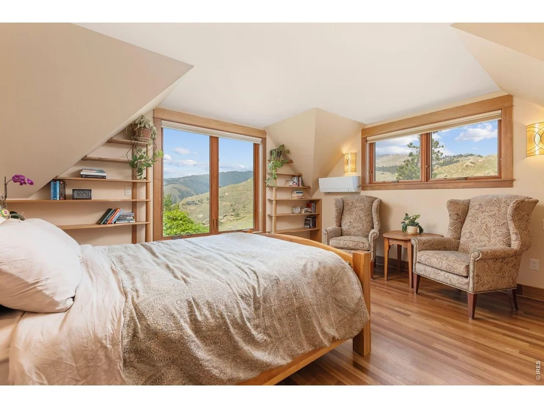 Photo of 5695 Sunshine Canyon Dr