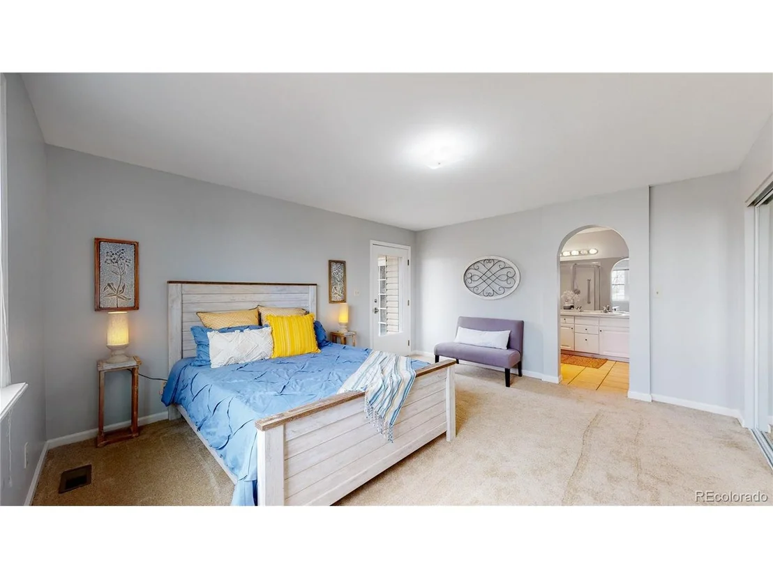 Photo of 21803 County Road 7