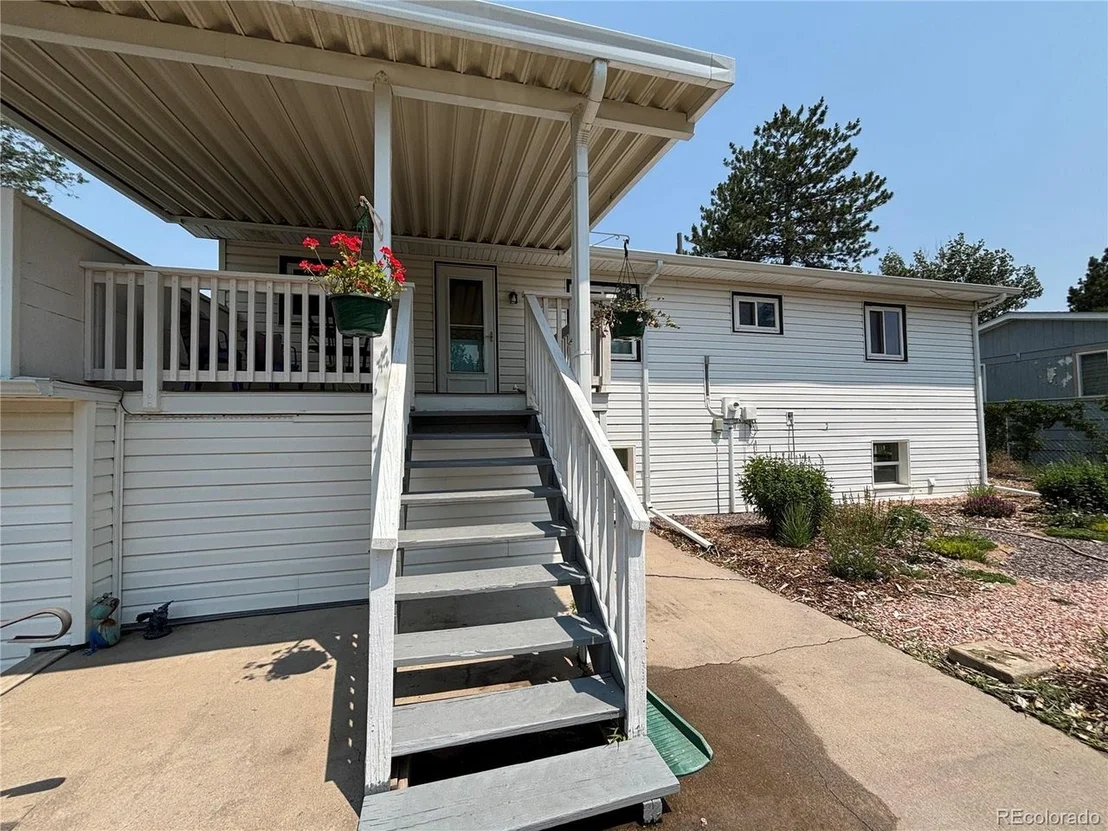 Photo of 2612 Ann Ave