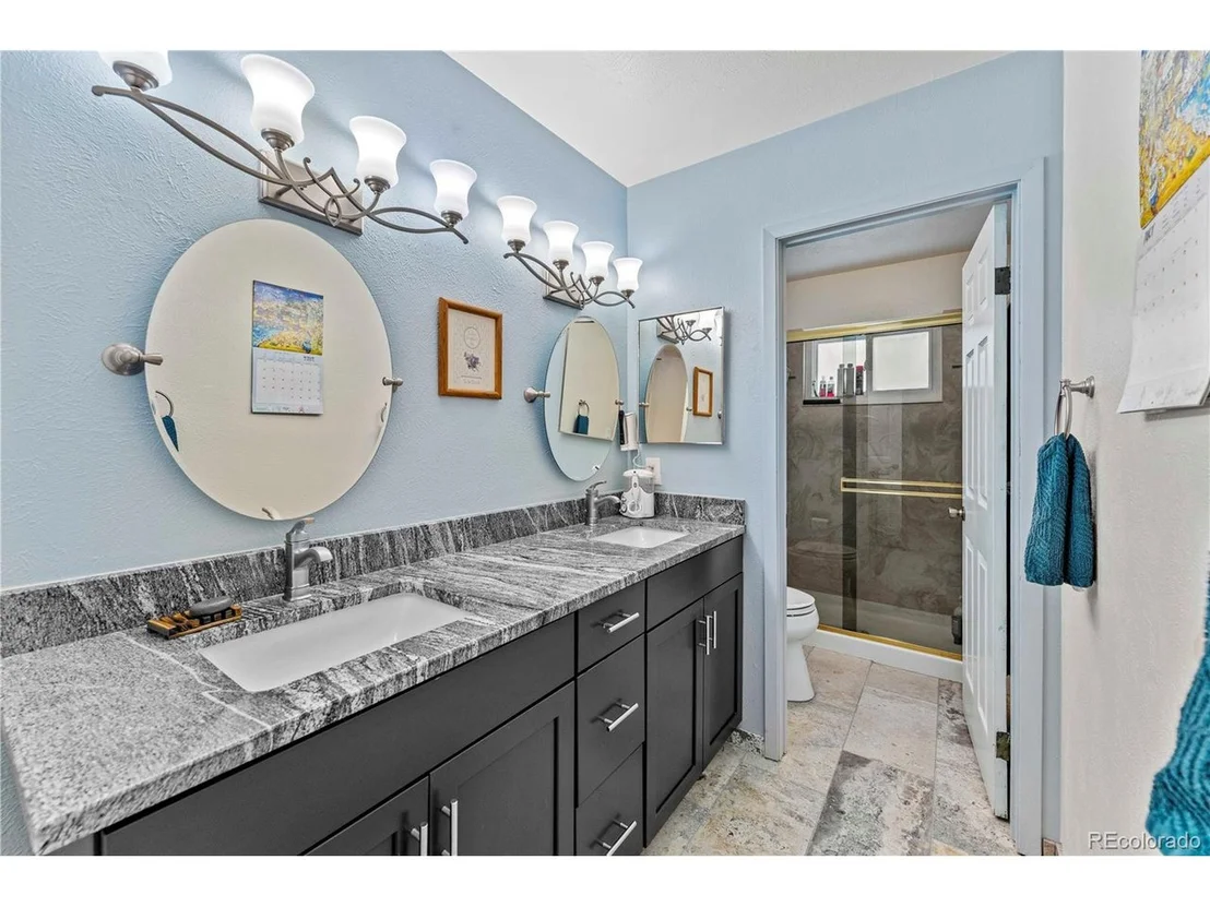 Photo of 8033 Marshall Cir