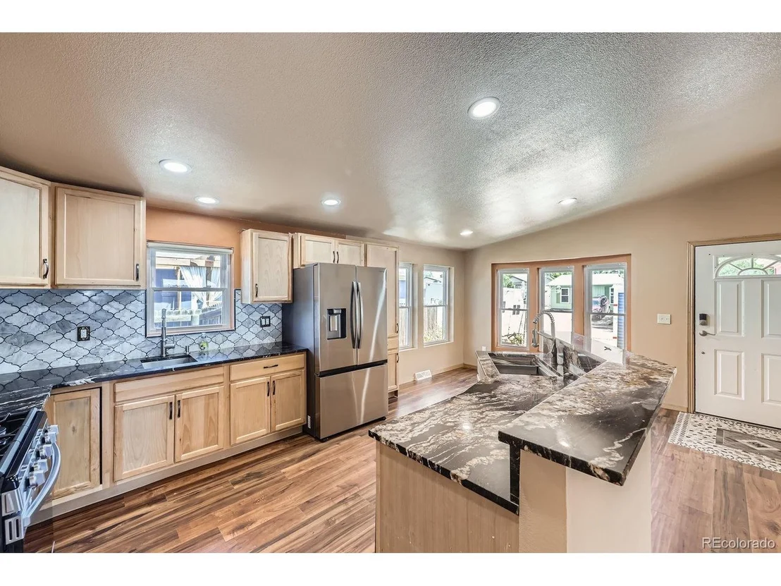 Photo of 253 Cherokee Pl