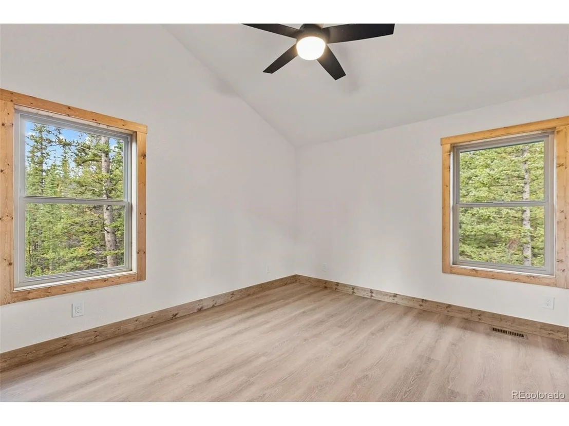 Photo of 385 Silverheels Pl