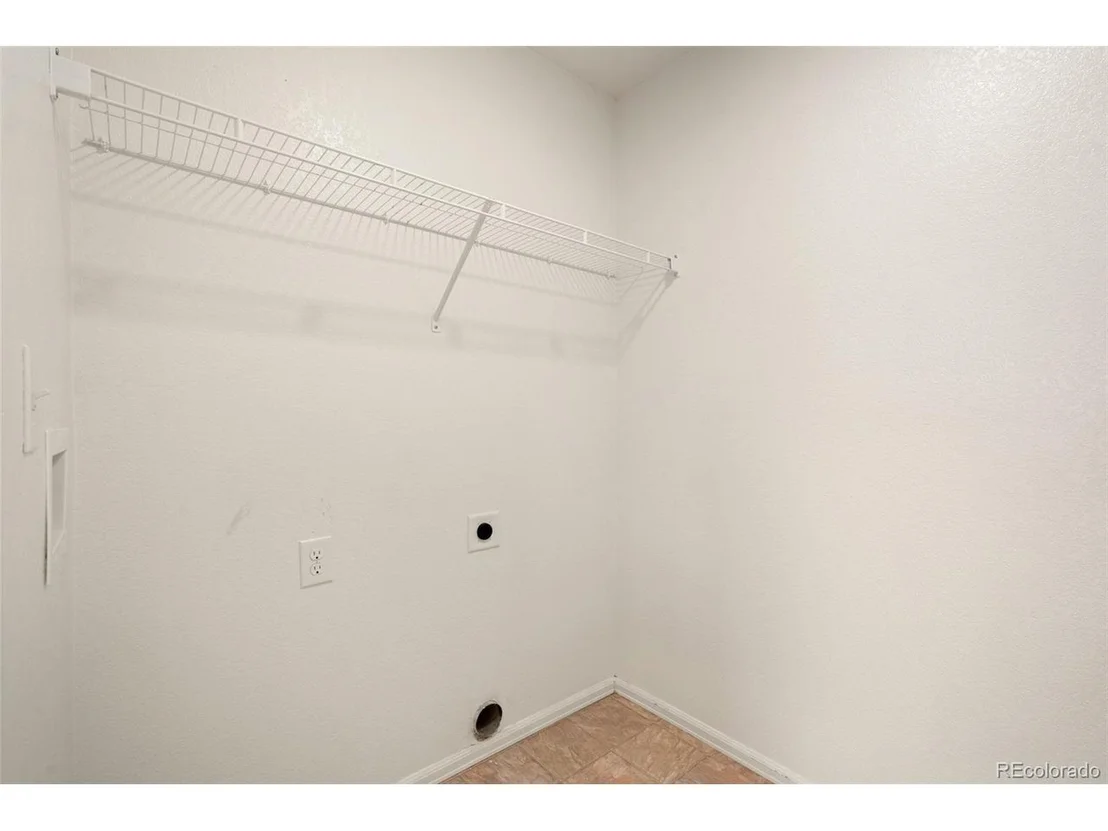 Photo of 2933 Alpine Ave