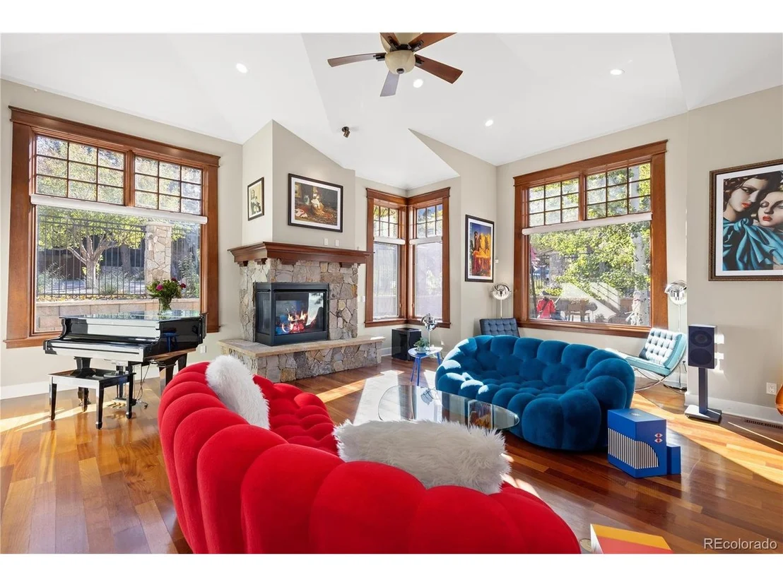 Photo of 800 Grant Pl