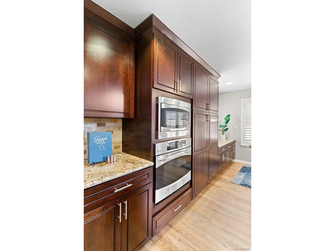 Photo of 6681 Secrest Cir