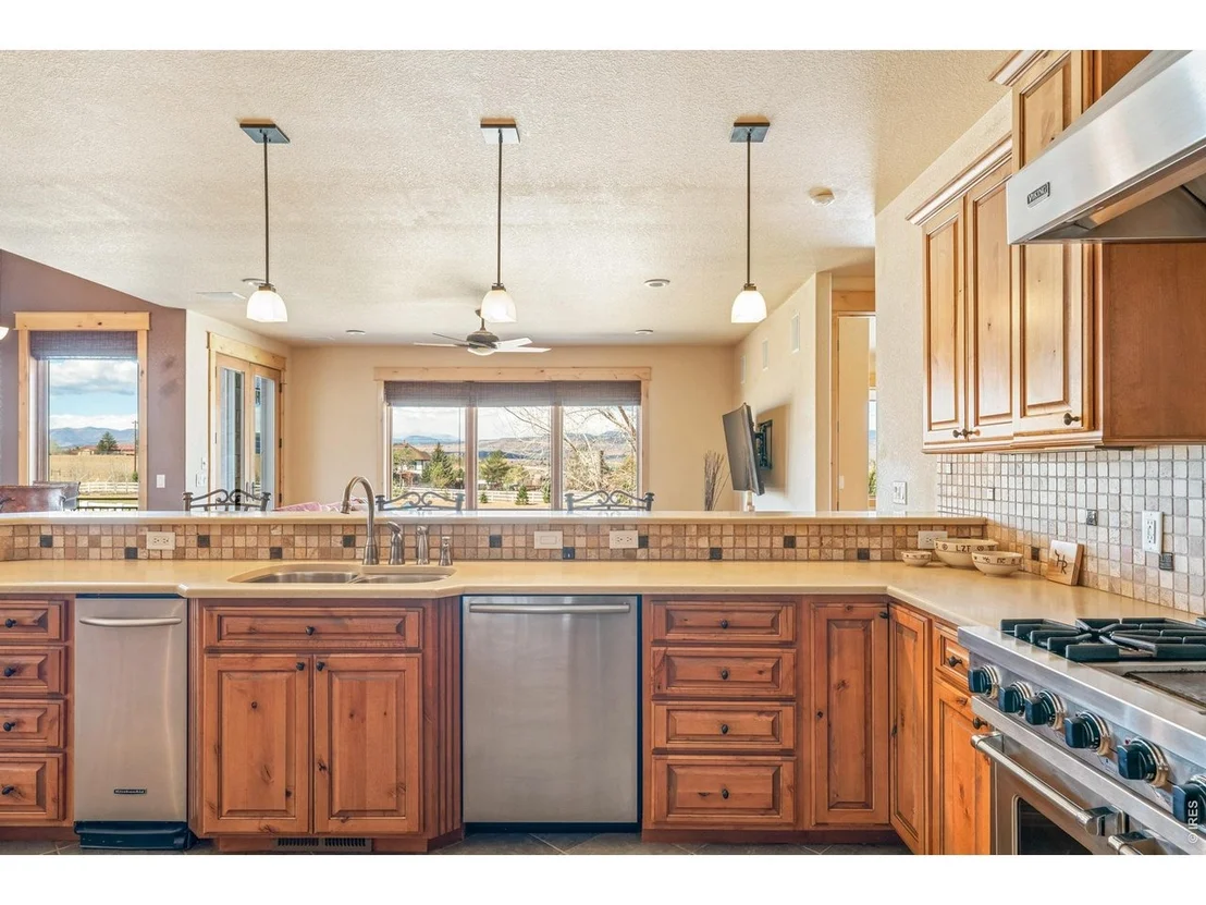 Photo of 3032 Center Ridge Dr