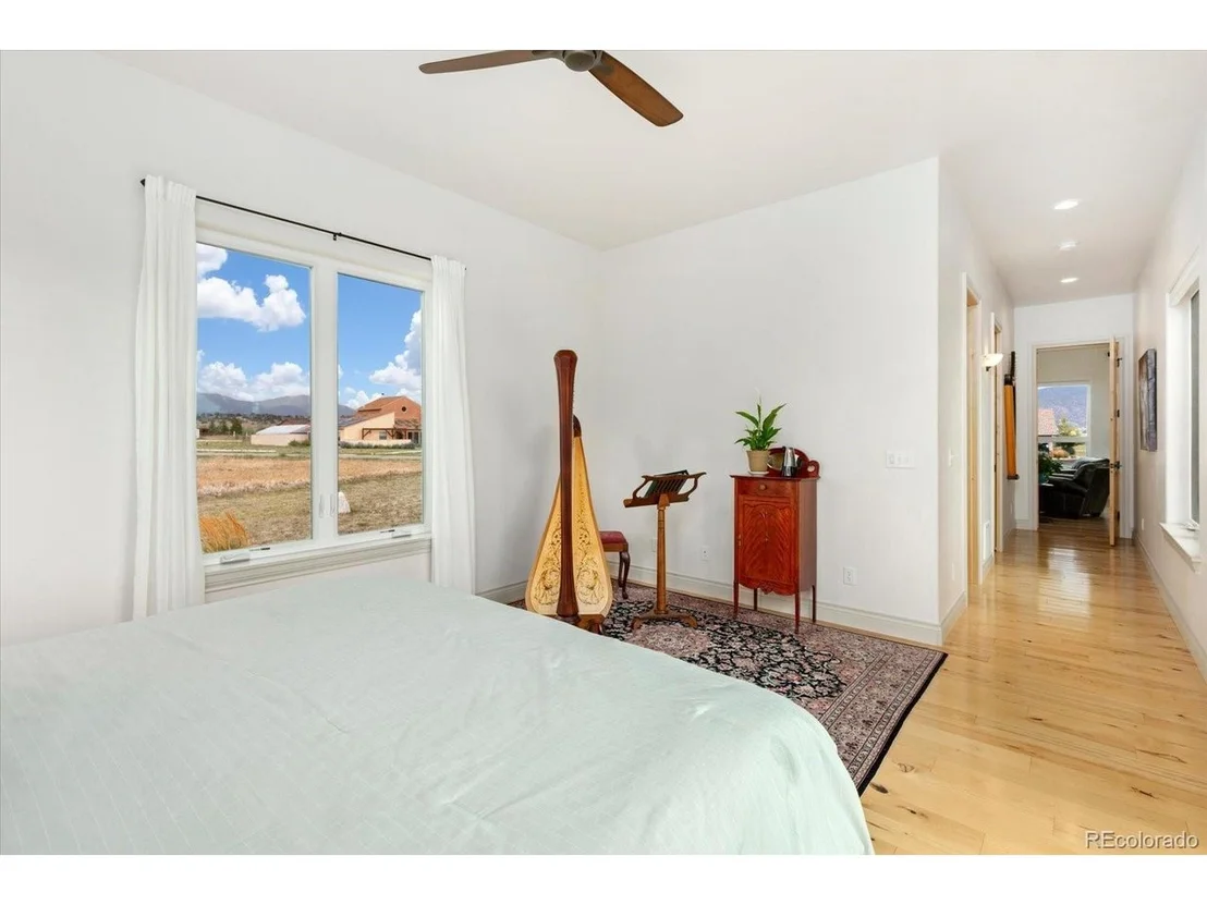 Photo of 7670 Meadowlark Ln